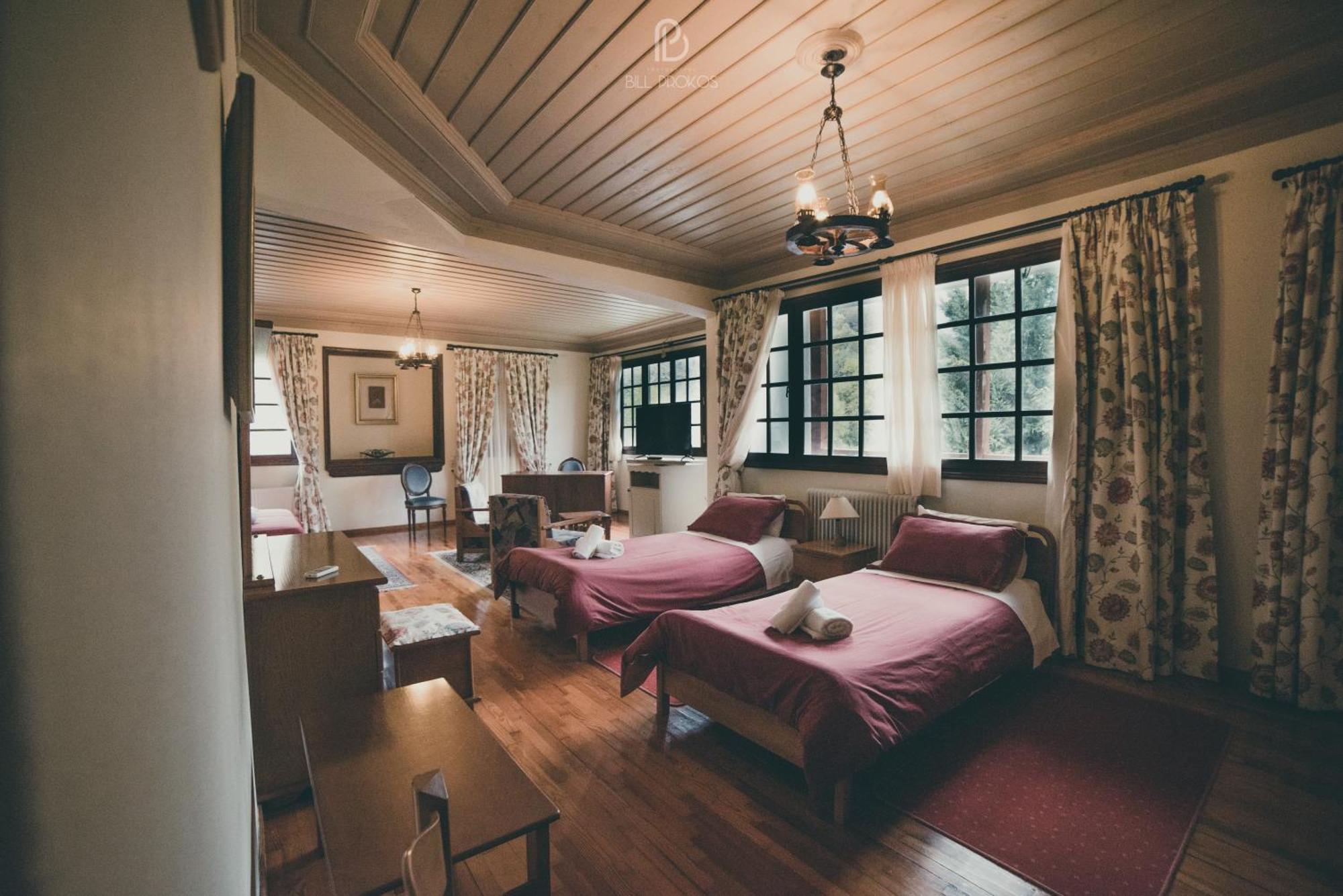 Bourazani Wild Life Resort Konitsa Habitación foto